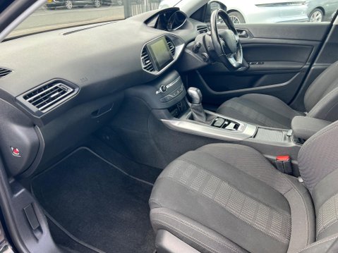 Peugeot 308 1.2 PureTech Allure EAT Euro 6 (s/s) 5dr 24
