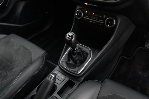 Ford Fiesta TITANIUM VIGNALE MHEV 31