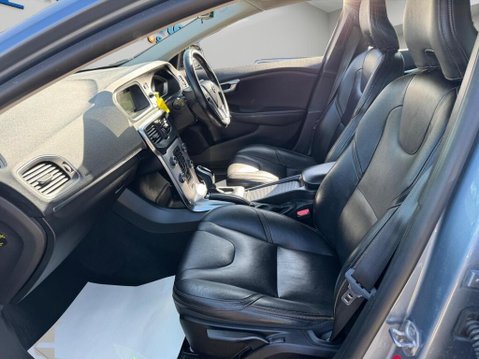 Volvo V40 1.5 T3 Pro Auto Euro 6 (s/s) 5dr 32
