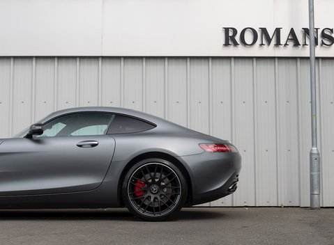 Mercedes-Benz Amg GT GT S 27
