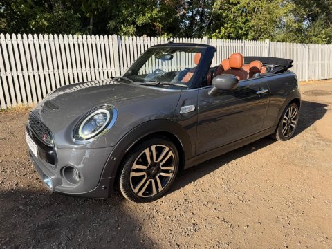 Mini Convertible COOPER S EXCLUSIVE 3
