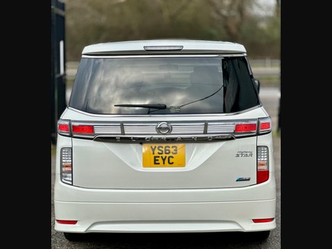 Nissan Elgrand HIGHWAY STAR+GRADE 4B+4WD+WAX OIL+ 34