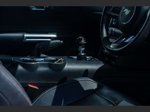 Ford Mustang 5.0 Mustang GT 2dr 16