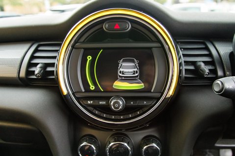 Mini Hatch COOPER 23