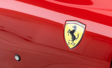 Ferrari 812 Superfast 32