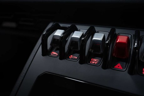Lamborghini Huracan 5.2 Huracan Evo LP 640-4 Semi-Auto 4WD 2dr 28