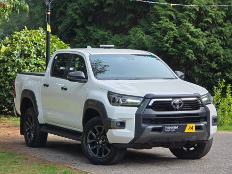 Toyota Hilux 2.8 HI-Luxury Invincible X D-4D 4WD Double Cab Auto 4WD 5dr