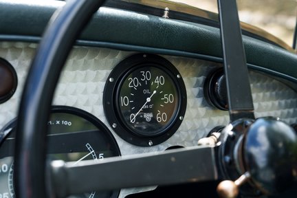 Bentley 4.5 Litre 3-4 1/2 Litre 25