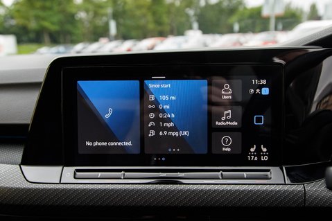 Volkswagen Golf R TSI 4MOTION DSG 25