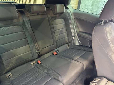 Volkswagen Golf 2.0 Golf R TSi Semi-Auto 4WD 3dr 59