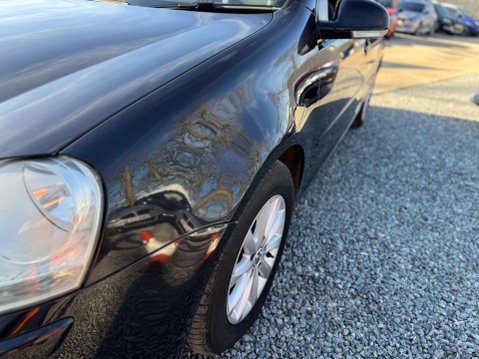 Volkswagen Golf 1.6 Golf Match FSI 115 Auto 5dr 42