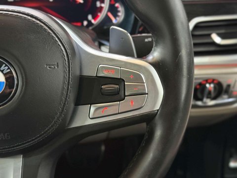 BMW 7 Series 3.0 740Ld M Sport Saloon 4dr Diesel Auto xDrive Euro 6 (s/s) (320 ps) 35