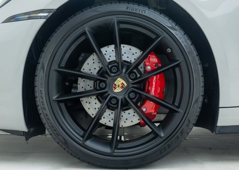 Porsche 911 Targa 4S (992) 