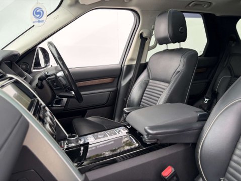 Land Rover Discovery 3.0 Discovery HSE SDV6 Auto 4WD 5dr 78