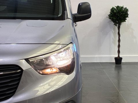 Vauxhall Combo Life 1.5 Turbo D BlueInjection Energy XL MPV Euro 6 (s/s) 5dr (7 Seat) 37