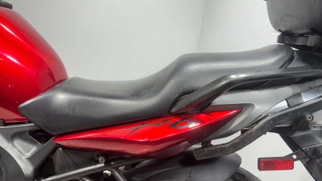 Yamaha FZ FAZER 2006 41K RUNNING COMMUTER PROJECT BIKE 600CC 9