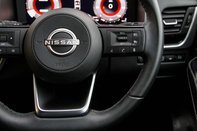 Nissan Qashqai DIG-T N-CONNECTA MHEV 18