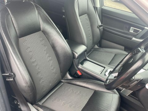 Land Rover Discovery Sport 2.0 TD4 SE Tech Auto 4WD Euro 6 (s/s) 5dr 20