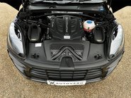 Porsche Macan TURBO PDK 85