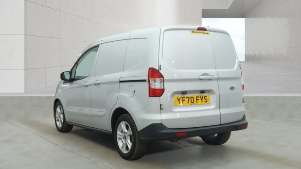 Ford Transit Courier SWB L1H1 Low Roof Limited Air Con Alloys Sensors EURO 6 NO VAT 6