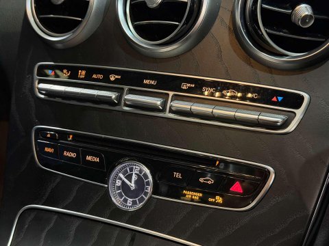 Mercedes-Benz C Class 2.1 C250d AMG Line (Premium Plus) Saloon 4dr Diesel G-Tronic+ Euro 6 (s/s) 50