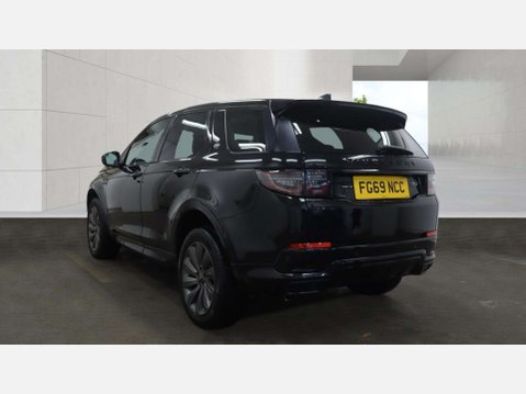 Land Rover Discovery Sport 2.0 Discovery Sport R-Dynamic SE D Auto 4WD 5dr 3