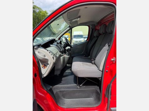 Vauxhall Vivaro 2.0 2900 CDTi Panel Van 4dr Diesel Manual FWD L1 (195 g/km, 113 bhp) 31