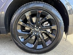 Land Rover Discovery Sport 1.5 P300e 12.2kWh Urban Edition SUV 5dr Petrol Plug-in Hybrid Auto 4WD Euro 14