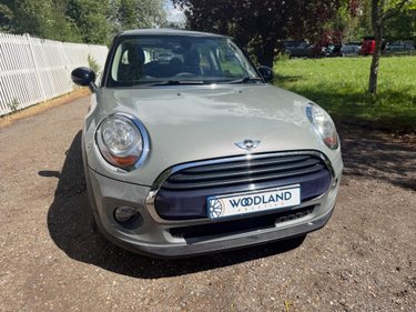 Mini Hatch COOPER 2