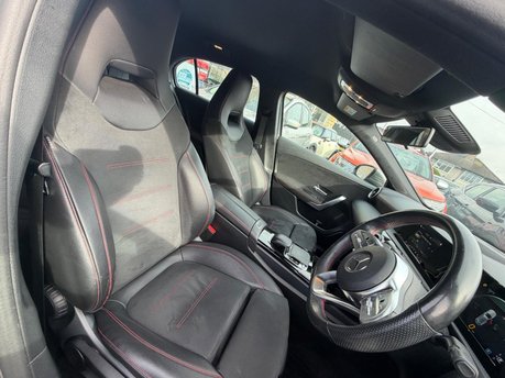 Mercedes-Benz A Class A 180 D AMG LINE 16