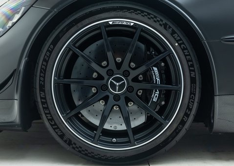 Mercedes-Benz Amg GT BLACK SERIES 