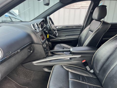 Mercedes-Benz M Class 3.0 ML300 CDI V6 BlueEfficiency Grand Edition G-Tronic 4WD Euro 5 5dr 31