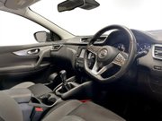Nissan Qashqai 1.5 dCi N-Connecta SUV 5dr Diesel Manual Euro 6 (s/s) (115 ps) 12