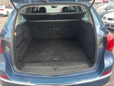 Vauxhall Astra 1.6 Astra Elite Auto 5dr 28