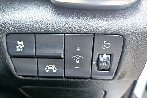 Kia Sportage CRDI GT-LINE ISG SAT NAV..PARKING CAMERA..LEATHER..BLUETOOTH..APPLE C/PLAY 26