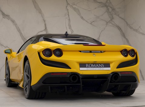 Ferrari F8 Tributo 3