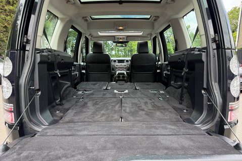 Land Rover Discovery SDV6 HSE - TWO OWNERS - 10 SERVICES - CAMBELT - TOWBAR 65