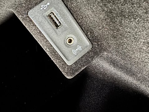 Volkswagen Passat 2.0 TDI BlueMotion Tech SE Business Euro 6 (s/s) 5dr 17