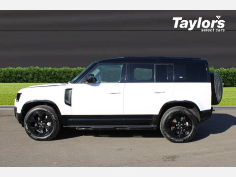 Land Rover Defender 3.0 D300 MHEV X-Dynamic SE SUV Auto 4WD 5