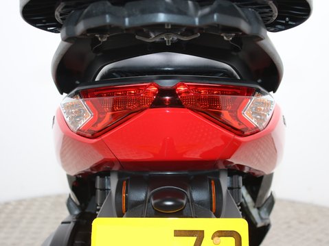 Yamaha Nmax 125 GPD125-A ABS 29