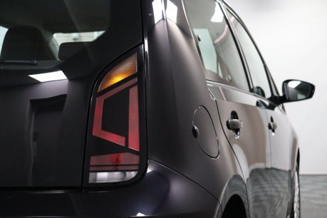 Volkswagen Up BASE 23
