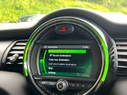 Mini Hatch 1.5 Cooper Sport 3dr 32