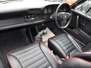 Porsche 911 Carrera 3.0 Targa 7