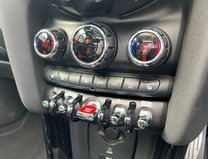 Mini Hatch 2.0 Cooper S Sport Hatchback 3dr Petrol Steptronic Euro 6 (s/s) (192 ps) 26