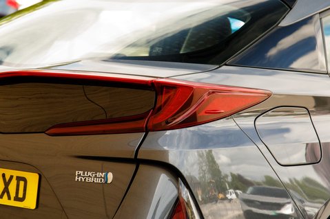 Toyota Prius EXCEL 9