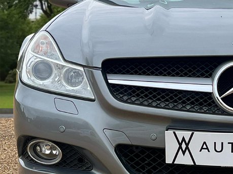 Mercedes-Benz SL Series SL350 15