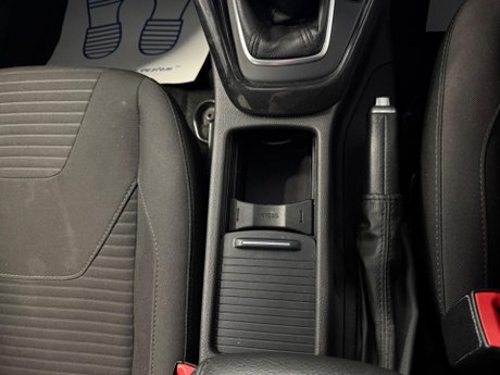 Ford Focus 1.0T EcoBoost Titanium Euro 6 (s/s) 5dr 10