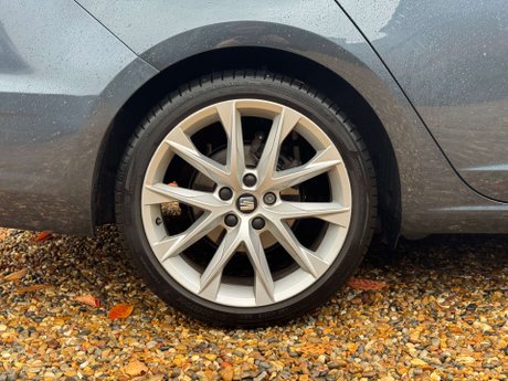 SEAT Leon 1.5 Leon FR Sport TSI Evo 5dr 47