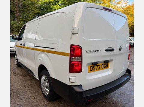 Vauxhall Vivaro 1.5 Turbo D 2900 Dynamic Panel Van 6dr Diesel Manual L2 H1 Euro 6 (s/s) (10 11