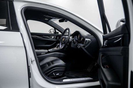 Porsche Panamera 2.9 V6 E-Hybrid 14kWh 4 Sport Turismo 5dr Petrol Plug-in Hybrid PDK 4WD Eur 14